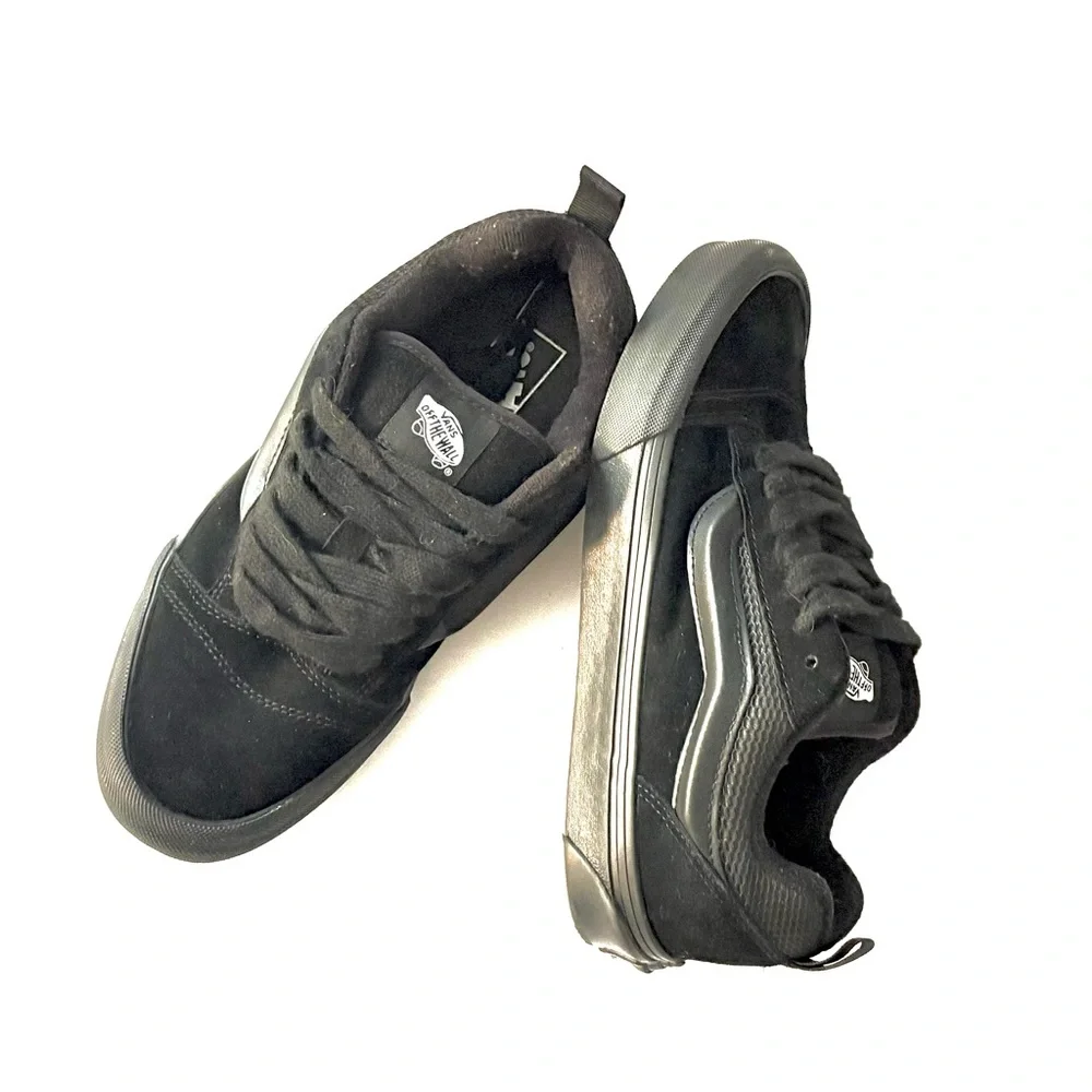 Nu Skool VANS Black, Unisex Shoes US Sz 8 Men / Sz 9.5 Women - Picture 10 of 13